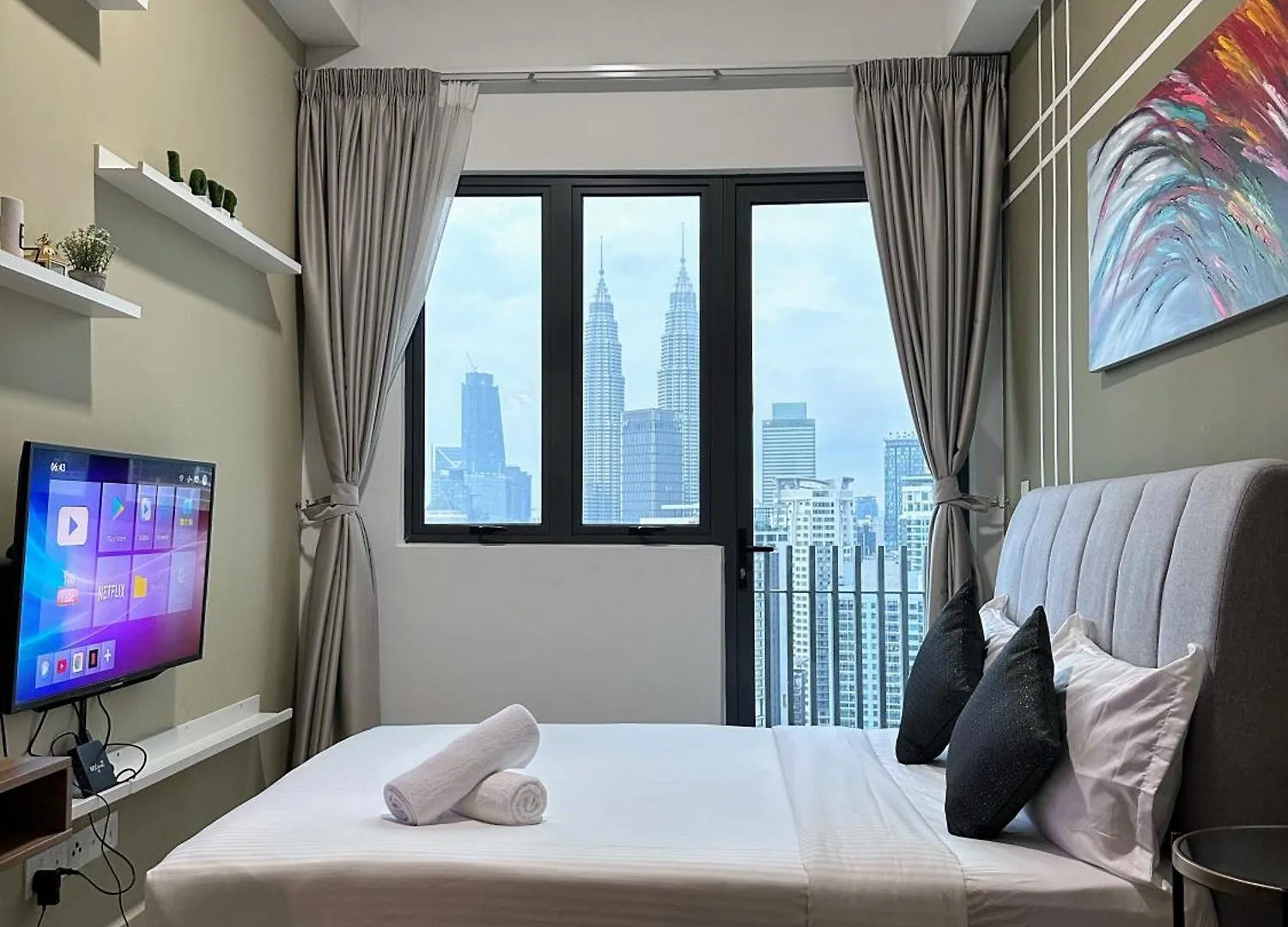 The Luxe Infinitum Klcc By Sahara Suite Kuala Lumpur