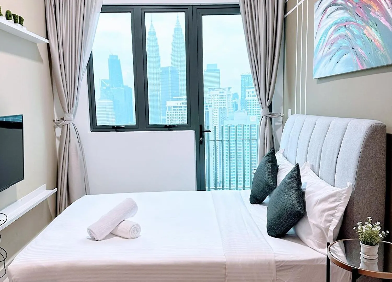 The Luxe Infinitum Klcc By Sahara Suite Kuala Lumpur Malaysia
