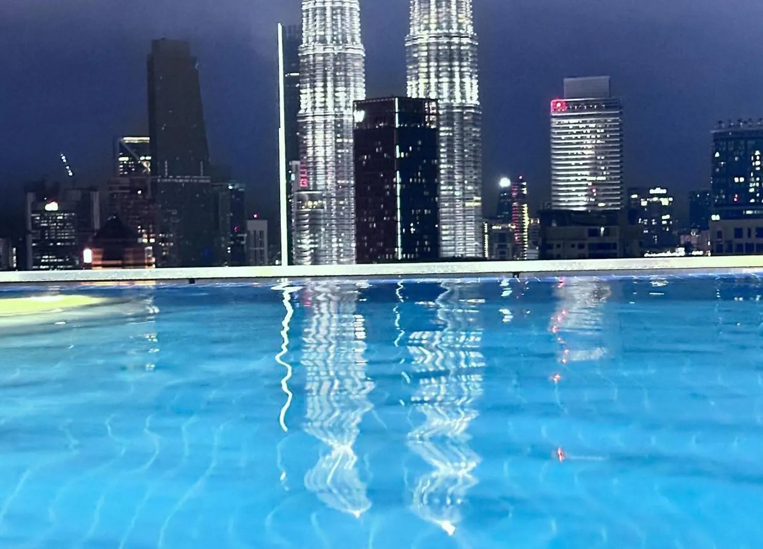 The Luxe Infinitum Klcc By Sahara Suite Kuala Lumpur Apartment